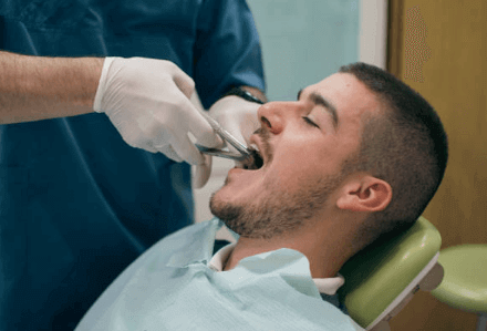 What to Expect During a Tooth Extraction? What to Expect During a Tooth Extraction?